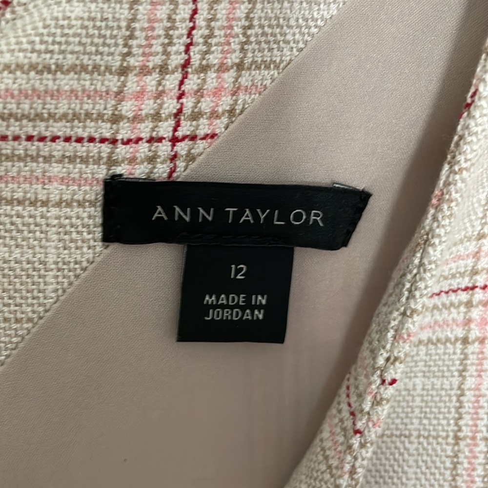Ann Taylor beige and pink plaid midi dress - Picture 5 of 10
